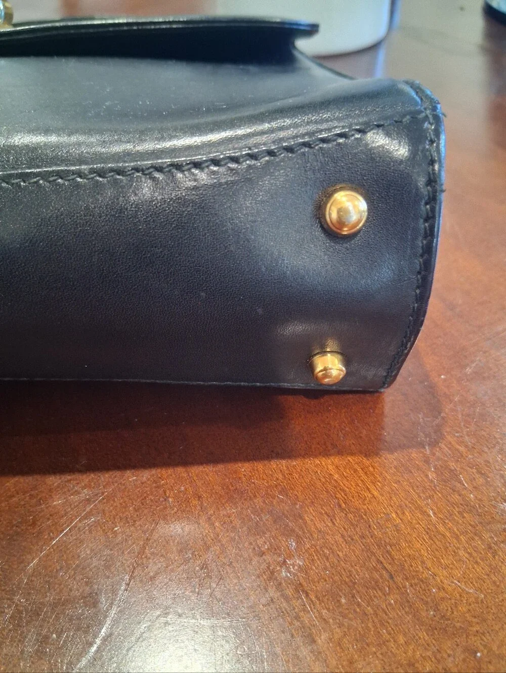 Gucci classic black